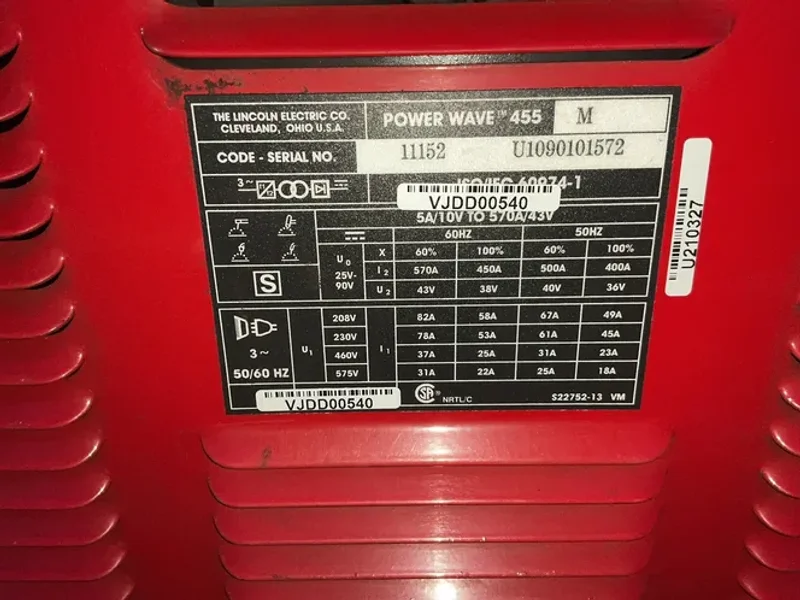 Lincoln Electric  455 Watts  Welder  - Powerwave455m