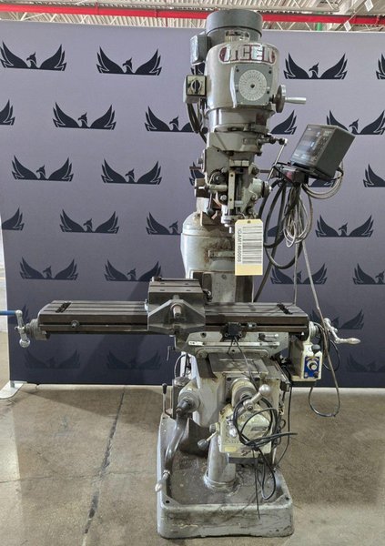 ACER 3VS VERTICAL MILL USED