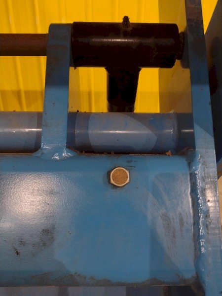 4,000 LBS X 72" X 72" LIFT PRODUCTS MODEL #LPT4W-040-36 SCISSOR LIFT TABLE: YOBRO #24987