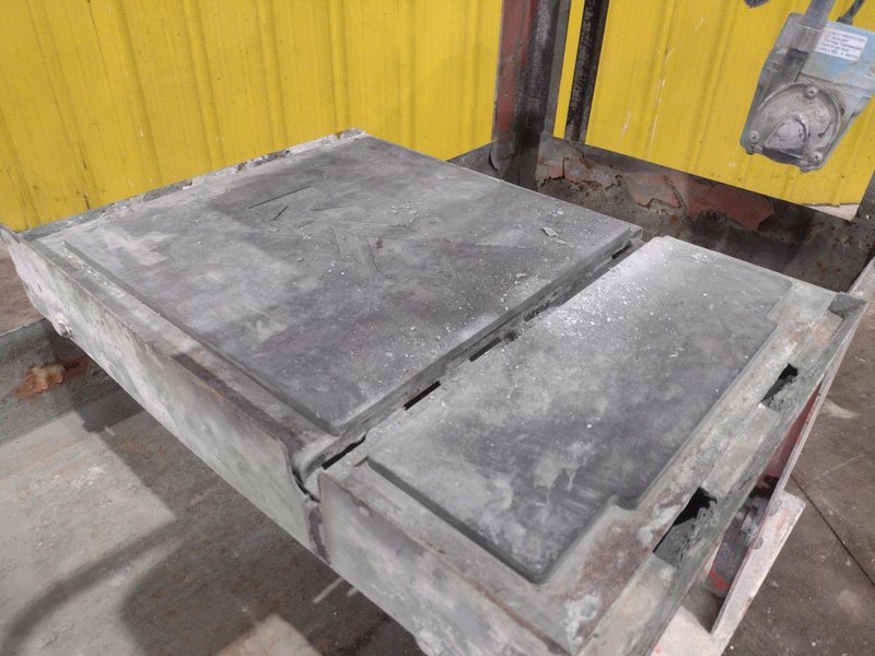 7.5 HP X 20" NORTON CLIPPER BLOCKBUSTER WET BRICK AND BLOCK SAW: YOBRO #25033