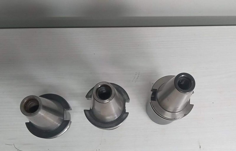 3x Cat 40 Tool Endmill Holders Weldon 1.25″ 0.75″  Kingston Kennametal Ultradex