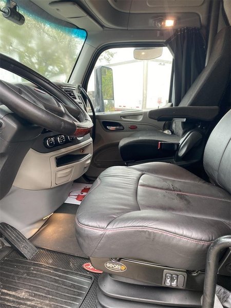 2019 Peterbilt 579 1XPBD49X7KD610640