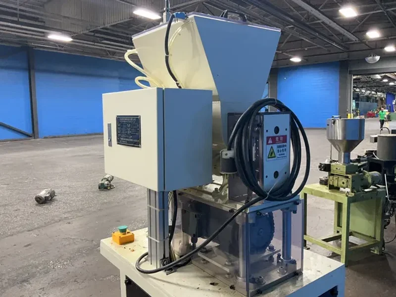 BAI LIAN WANG MACHINERY TECHNOLOGY CO., LTD. 0.5 KW INJECTOR/MIXER  -  BL 118