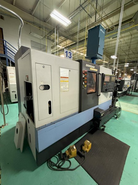 2008 Doosan Puma 2000SY Used CNC Lathe For Sale