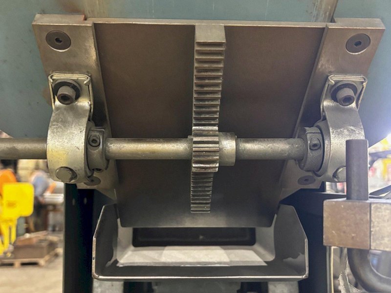 3 CU FT SIGMA SYNTRON FMC MODEL #VPF305 HOPPER &amp; BOWL FEEDER: STOCK #23083