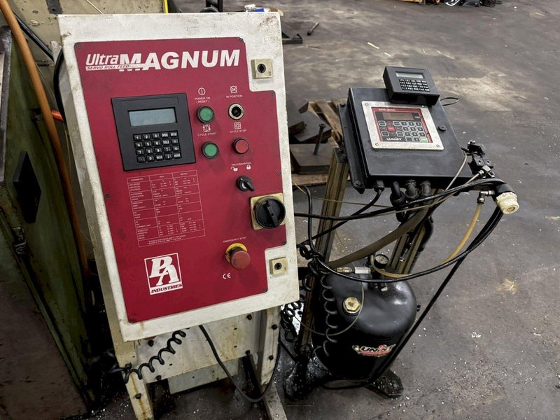 100 TON MINSTER P2-100-42 PIECE MAKER STRAIGHT SIDE HIGH SPEED PRESS. STOCK # 0883325