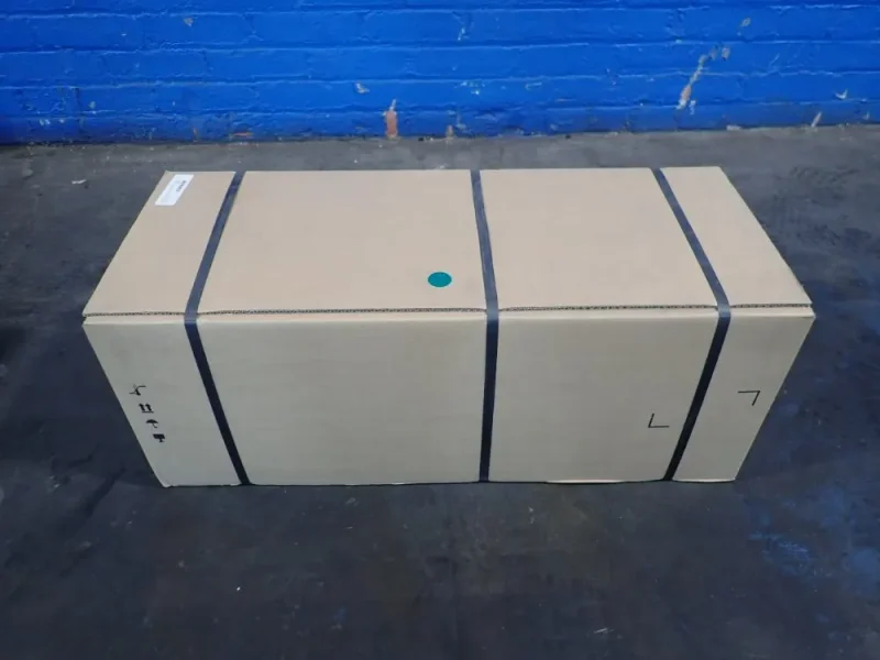 BECKHOFF 4.15 KW SERVO MOTOR  -  AM8563-2NH0-0000