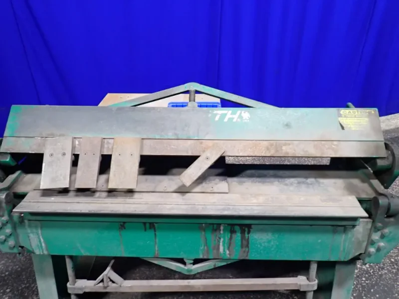 TENNSMITH 12 GA. MANUAL BOX AND PAN BRAKE  -  HBU4812