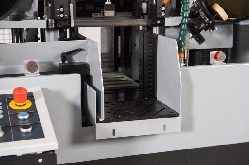 NEW 9" x 9" HYD-MECH H-230A HORIZONTAL BAND SAW
