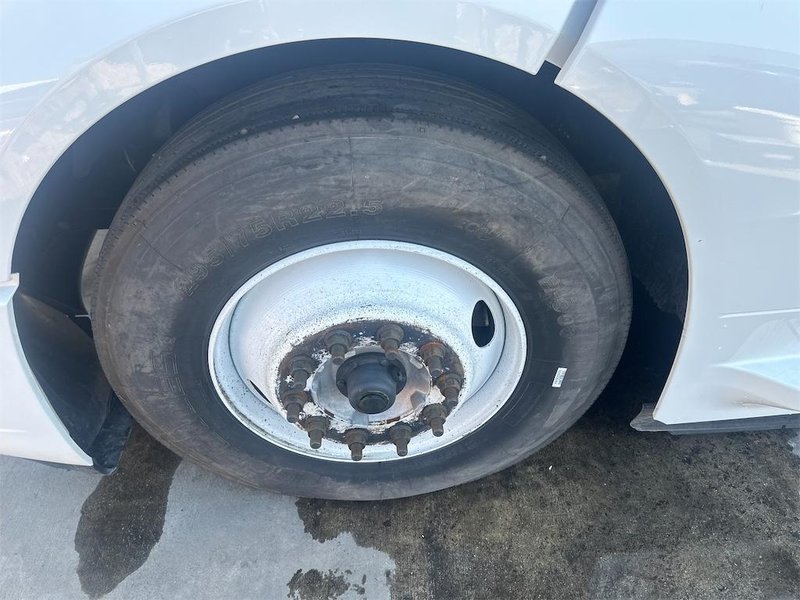 2023 Volvo VNL64T860 4V4NC9EJ5PN307510