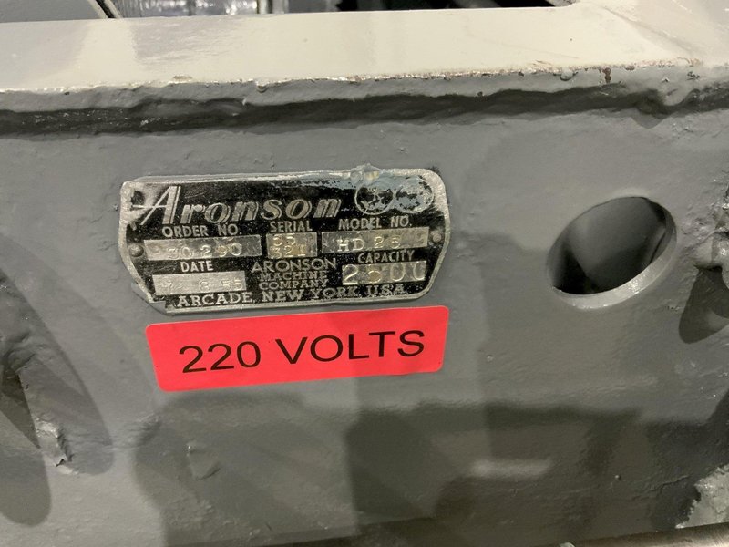 2,500 LB ARONSON WELDING POSITIONER: STOCK #80574