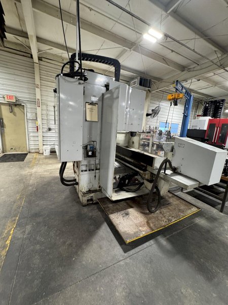MILLTRONICS HR-30 CNC VERTICAL MACHINING CENTER: STOCK #81123