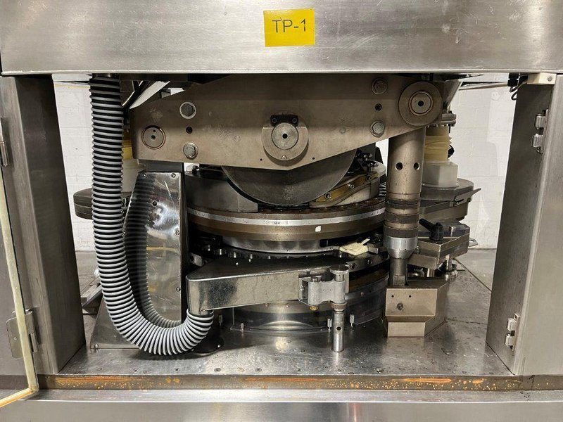 MANESTY 39 STATION TABLET PRESS  -  MKIIA