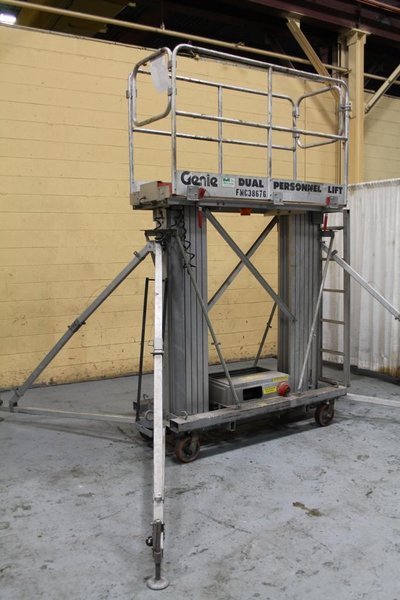 30' GENIE MANLIFT PLATFORM: STOCK #59203