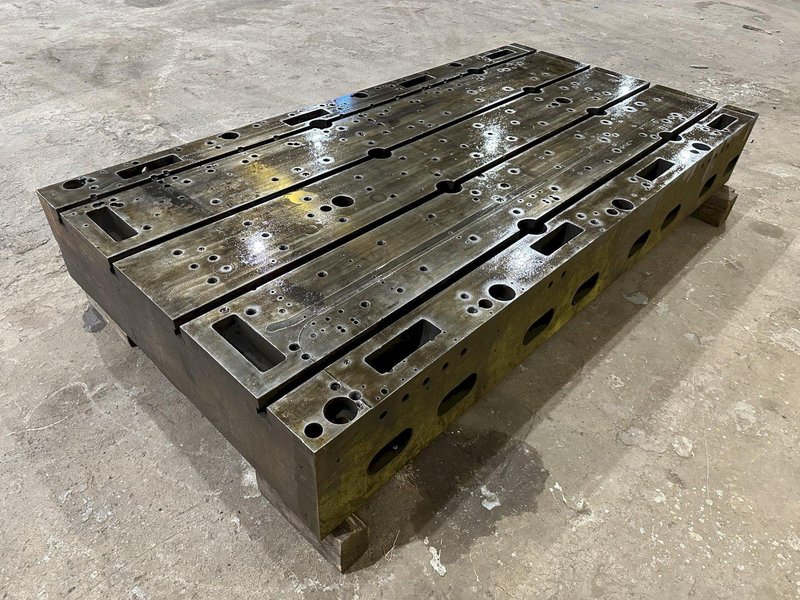 48&quot; X 92&quot; X 12&quot; T-SLOTTED LAYOUT RISER TABLE / FLOOR PLATE: STOCK #19723