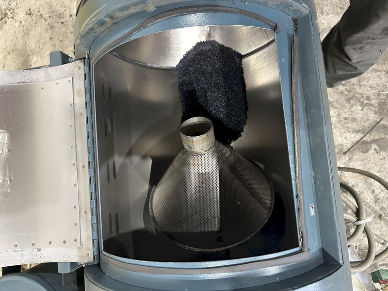 100 LB DRI-AIR INDUSTRIES MODEL #RH100 DRYER HOPPER: STOCK #20100