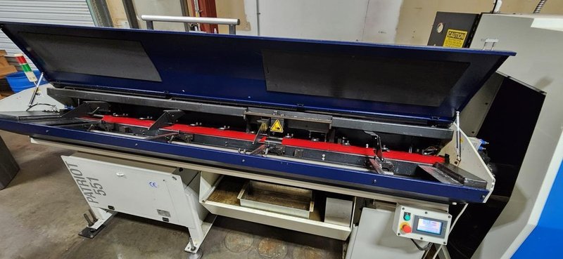 Hurco TMM10 Multi-Axis CNC Lathe, 2006 – Patriot Bar Feeder, C-Axis Live Tooling, Chip Conveyor, WinMax Control