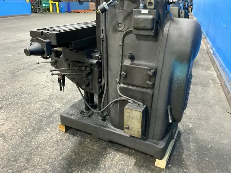 CINCINNATI 11” X 52” HORIZONTAL MILL  -  2 MH