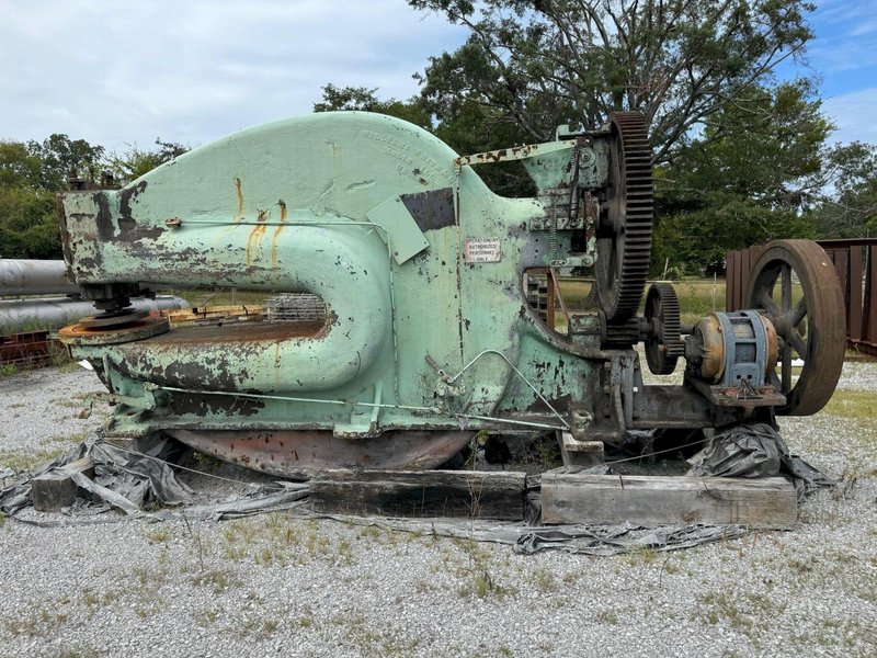 WILLIAMS &amp; WHITE DISHING PRESS. STOCK # 0341825