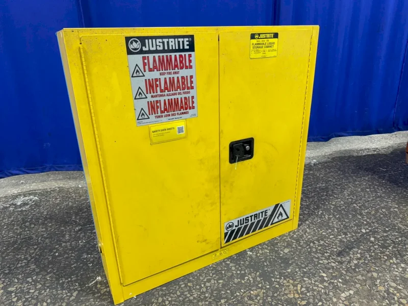 JUSTRITE 20 GALLONS / 43" X 12" X 44" FLAMMABLE CABINET  -  893400