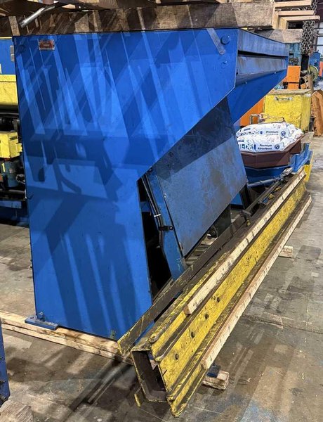 Threading Table, Rowe