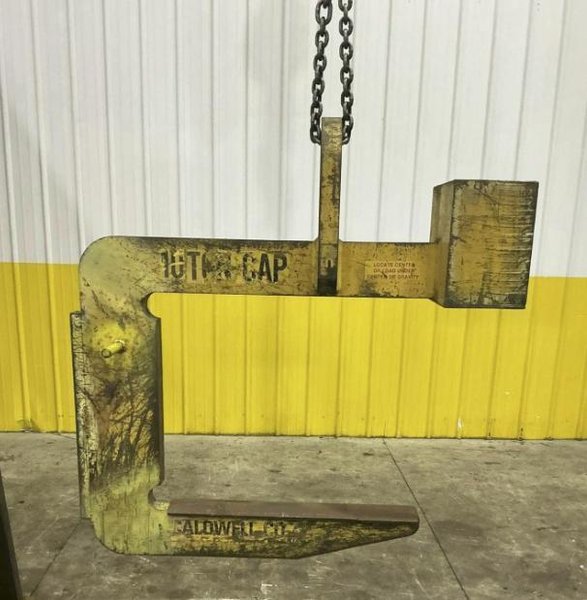 10 TON X 36" CALDWELL #82-10-36 COIL LIFT C-HOOK. STOCK # 0436126