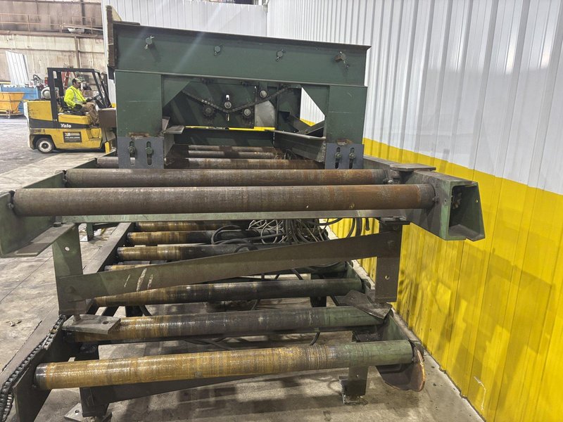 100&#039; X 54&quot; WIDE PEDDINGHAUS POWERED ROLLER CONVEYOR: STOCK #23102