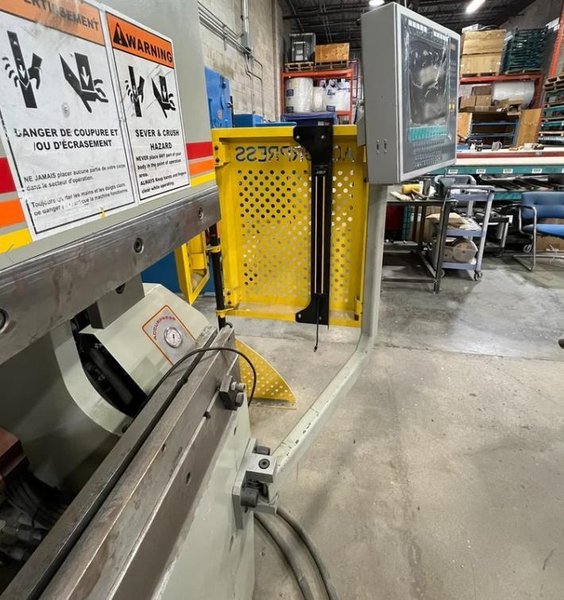 2009 Accurpress 71008 CNC Hydraulic Press Brake (#5815)