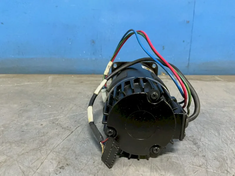 SUPER V 5.2 AMPS DC SERVO MOTOR   -  V730-012EL8