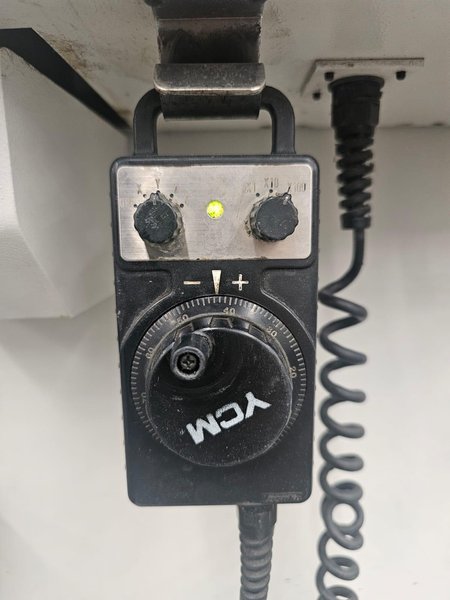 2005 YCM XV-1020A Used CNC Vertical Machining Center For Sale