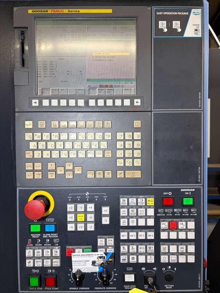Doosan DNM-500II CNC Vertical Machining Center – TSC Mill