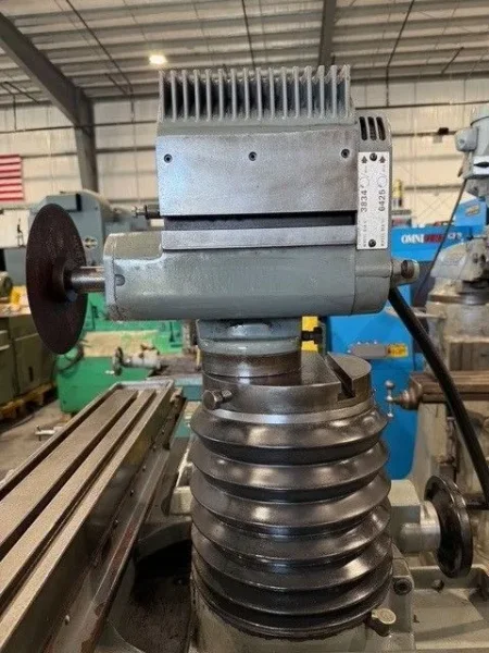 CINCINNATI MILACRON #2MT Tool &amp; Cutter Grinder Power Table #7581