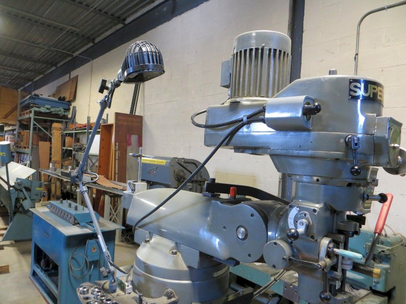 9&quot; x 42&quot; Supermax Vertical Milling Machine w/ Acu-Rite Digital Readout