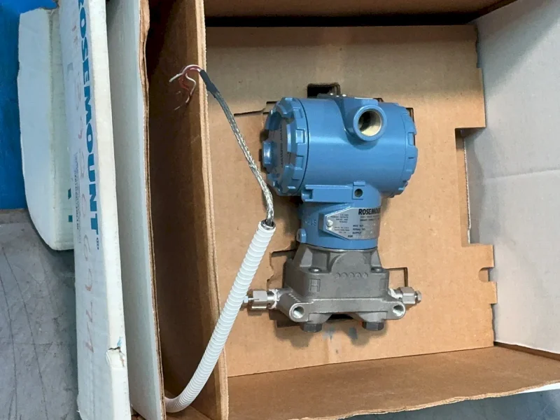 ROSEMOUNT 800PSIG PRESSURE TRANSMITTER  -  3095MA2CABA15AA001AB