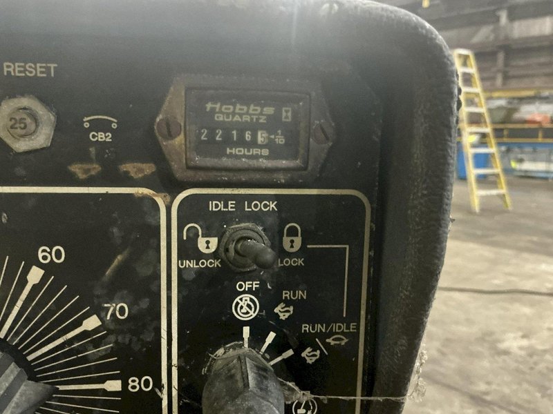 MILLER LEGEND WELDER WITH GENERATOR: YOBRO #25687