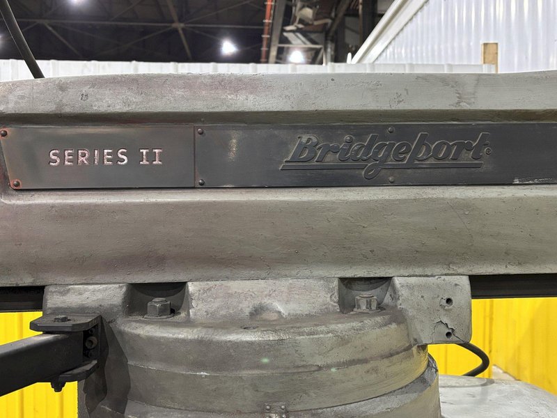 2 HP BRIDGEPORT SERIES II SPECIAL VERTICAL RAM TYPE KNEE MILL: STOCK #22466