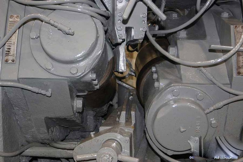 3.5&quot; MEECO HD 2 ROLL ROTARY STRAIGHTENER (14585)