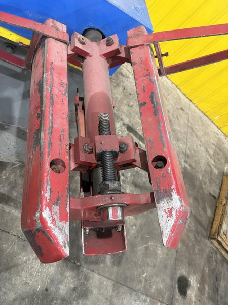 3,000 LB x 24" MARION MFG DOUBLE END PULL OFF COIL REEL UNCOILER 2010: YOBRO #26063