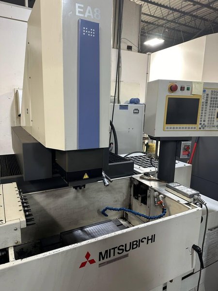 Mitsubishi EA8 Sinker EDM, 1999 – Tool Changer