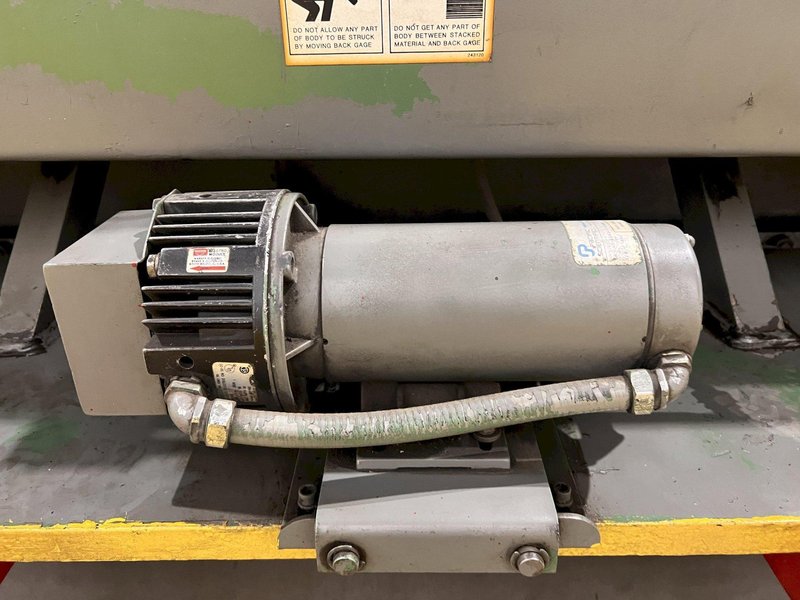 6' X 10 GAUGE CINCINNATI MODEL #135 HYDRAULIC POWER SHEAR WITH BACK GAUGE: STOCK #20791