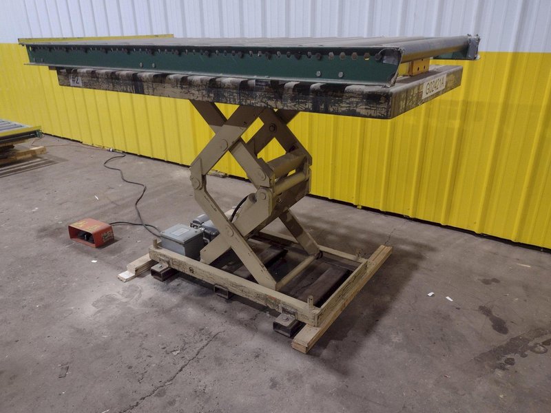 4,000 LBS X 72" X 36" GLOBE INTERNATIONAL HYDRAULIC SCISSOR LIFT TABLE, 110V: STOCK #20941