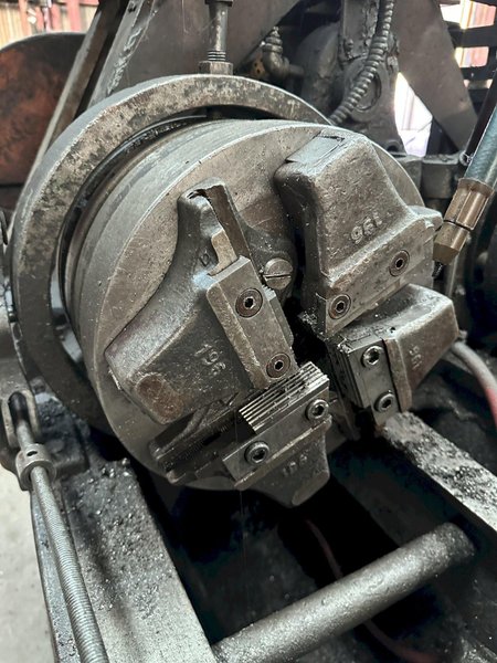 2 HEAD LANDIS PIPE THREADER: STOCK #22780