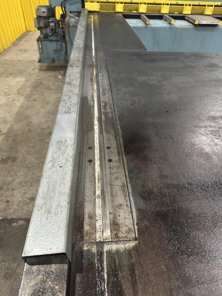 12&#039; X 1/4&quot; NIAGARA MODEL #SP-12-1/4 HYDRAULIC SHEAR: STOCK #22385