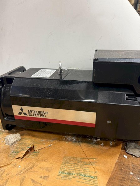 MITSUBISHI SJ-DG5.5/120-04T AC SPINDLE MOTOR USED
