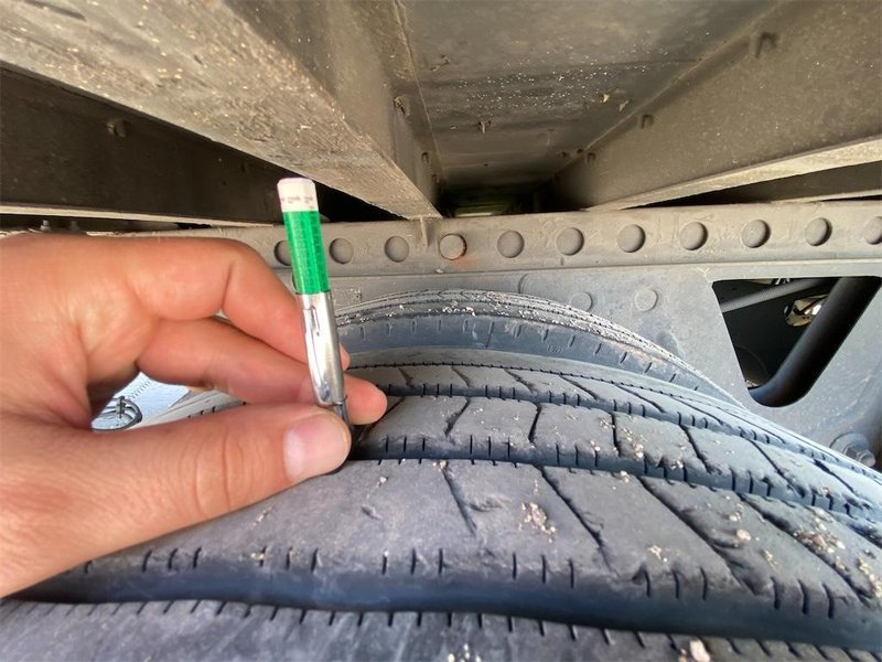 2016 Hyundai 53 x 102 3H3V532C2GT271013