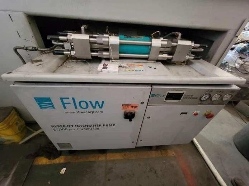 6′ x 24′ Flow Mach 3 7320B CNC Waterjet, 2009 – 87k PSI