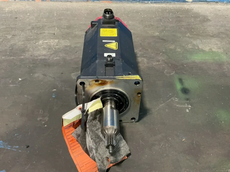 FANUC 2000RPM AC SERVO MOTOR  -  A06B-0166-B675#R016-R