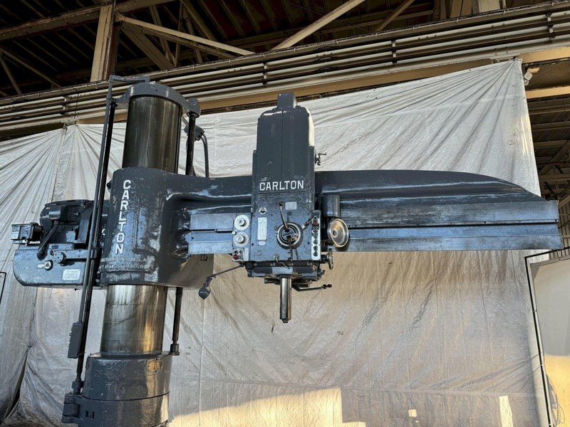 10&#039; X 22&quot; CARLTON 5A RADIAL ARM DRILL. STOCK # 0894024