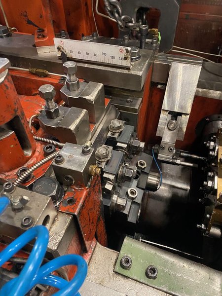 3/8&quot; Asahi Okuma Model AOT 10B 2 Die 2 Blow Cold Header