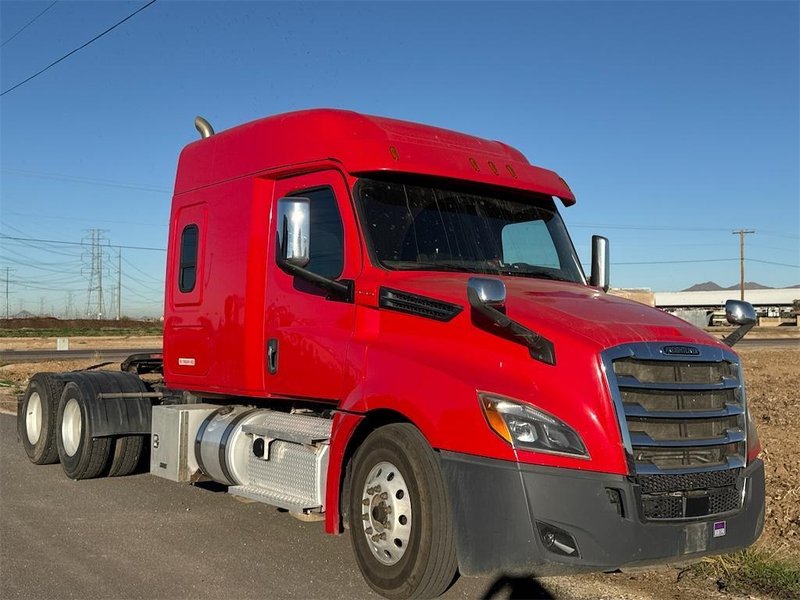 2020 Freightliner Cascadia 1FUJHHDV9LLLC1673